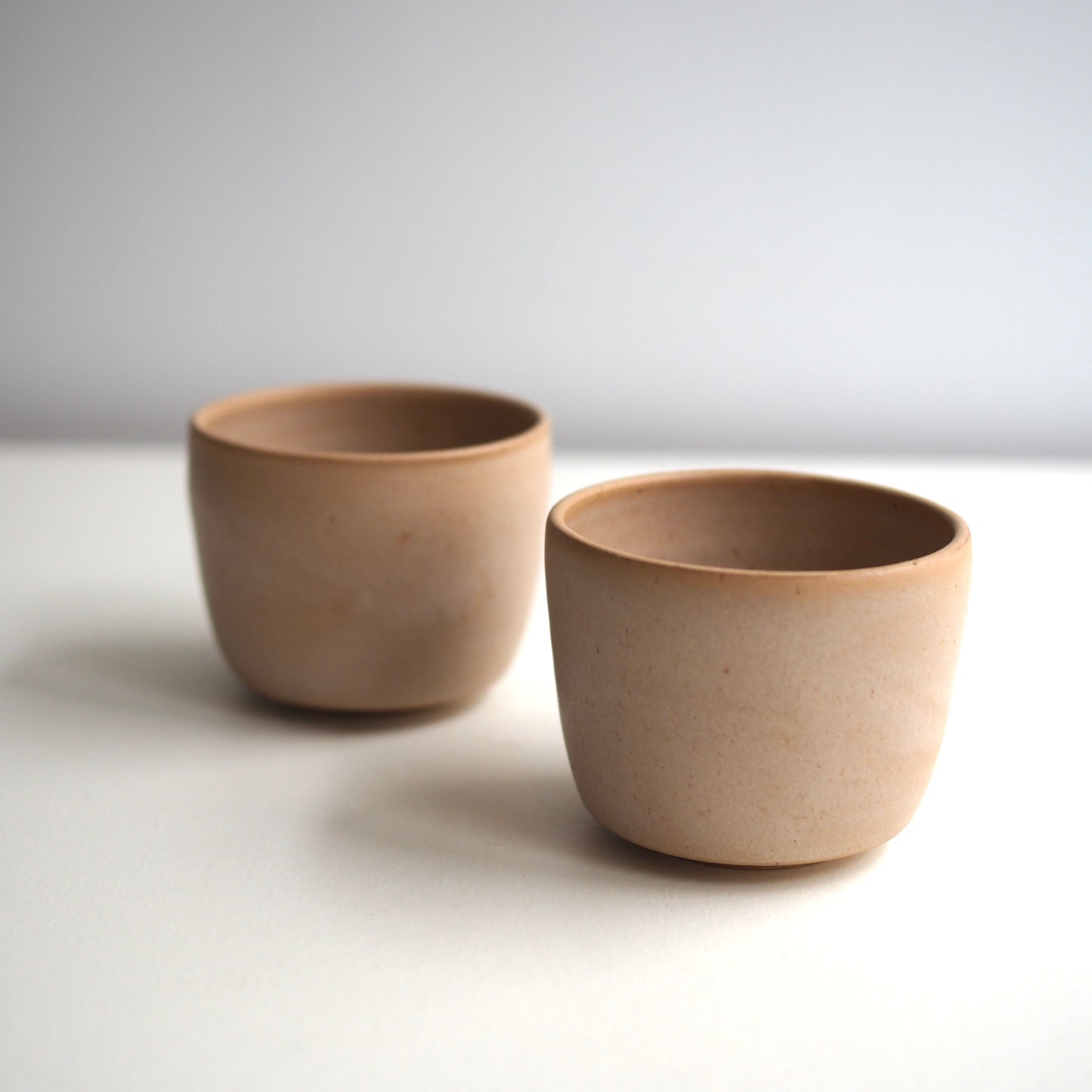 Tasse à café beige