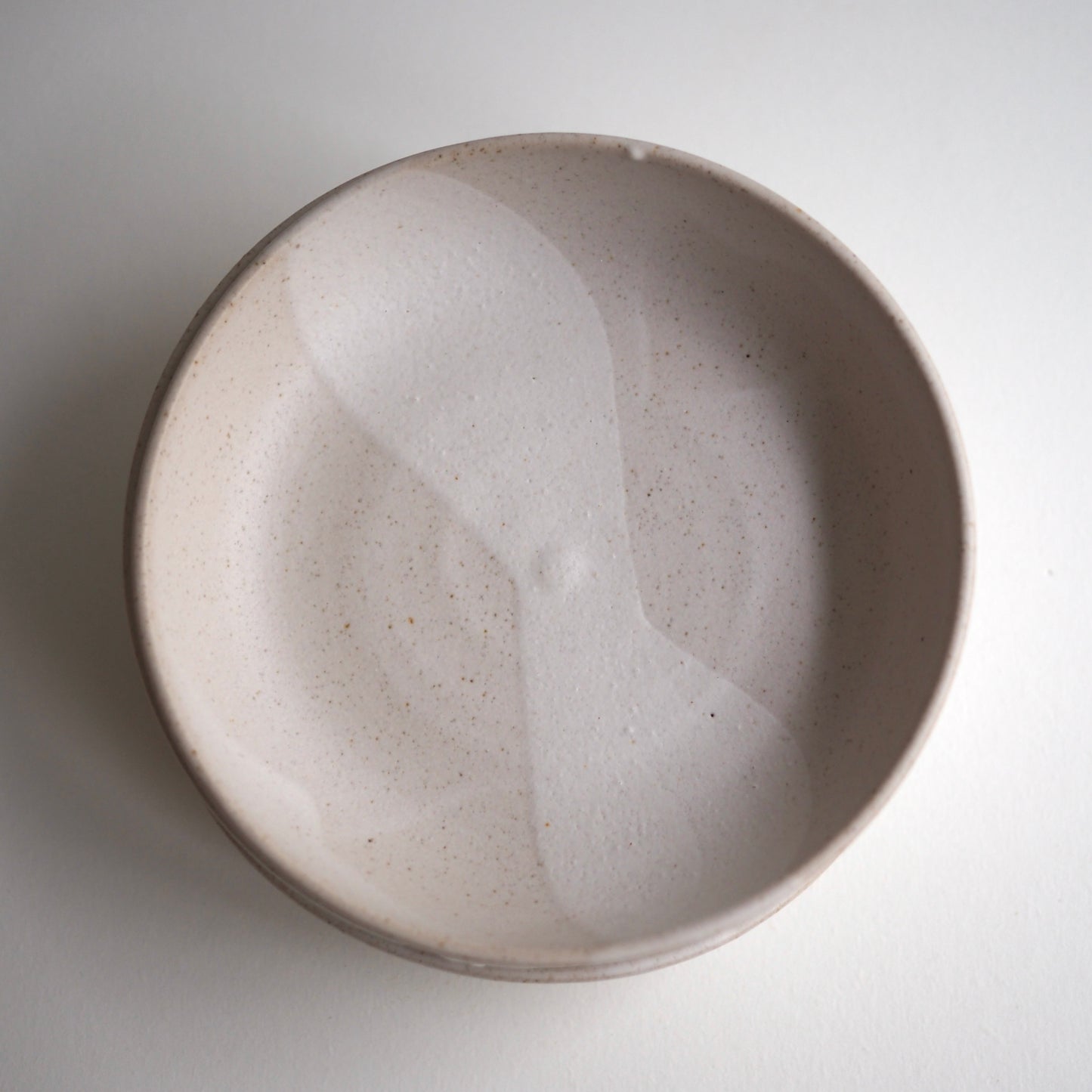 Assiette creuse blanche