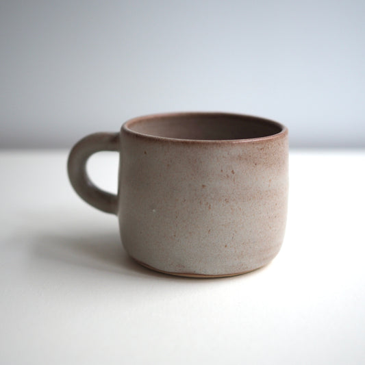 Mug avec anse gris
